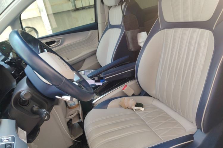 Used Roewe iMAX8 2022 400TGI Prestige Edition