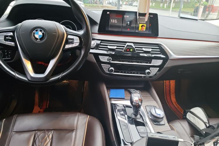 Used BMW 5 Series New Energy 2019 Updated Version 530Le Luxury Package Center Console