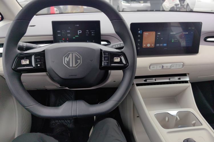 Used MG 4 EV 2026 Model 437 All-in-One Edition Center Console