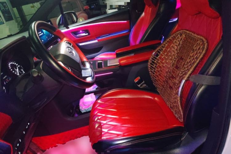 Used Toyota Granvia 2023 2.5L Hybrid Prestige PLUS Edition Left Front Seat