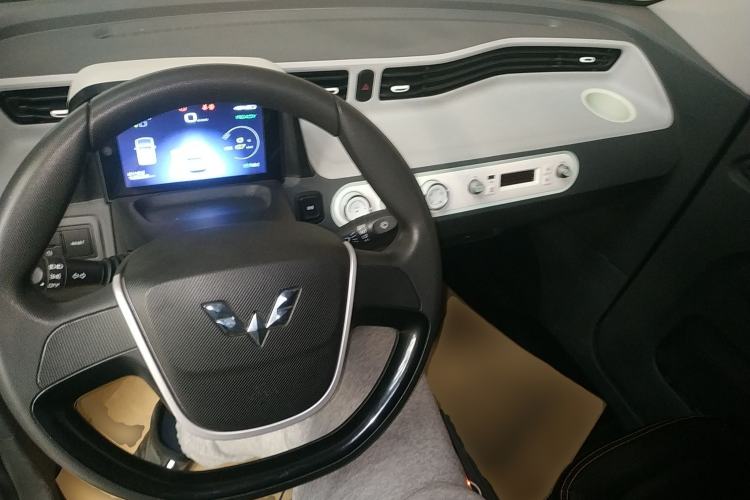 Used Wuling Hongguang MINIEV 2021 Macaron Premium Model – Lithium Iron Phosphate
