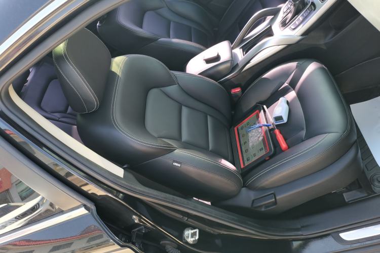 Used Geely Auto Emgrand X7 Sport 2016 1.8TD Automatic Smart Model Right Front Seat