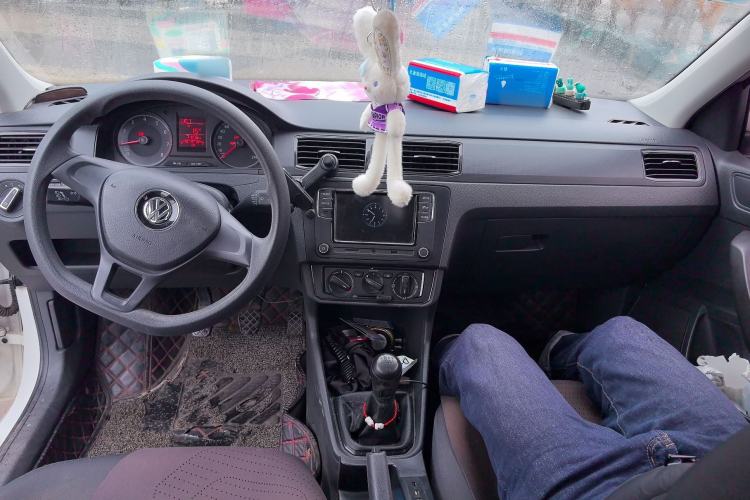 Used Volkswagen Santana 2018 1.5L Manual Fashion Edition
