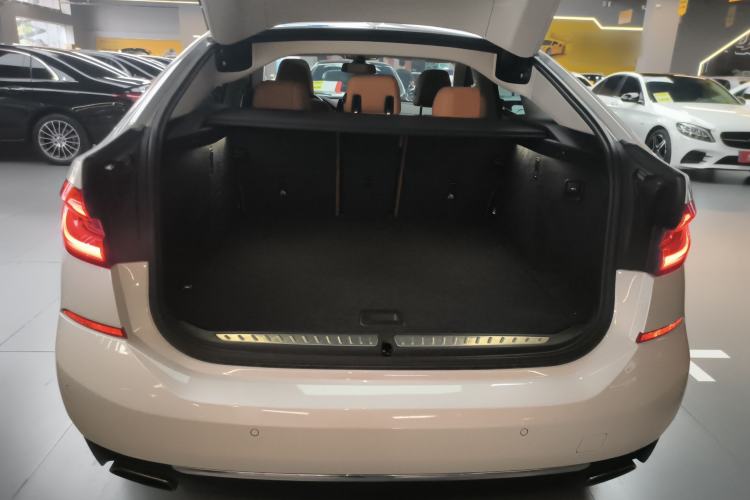 Used BMW 6 Series GT 2019 630i Luxury Design Package Trunk