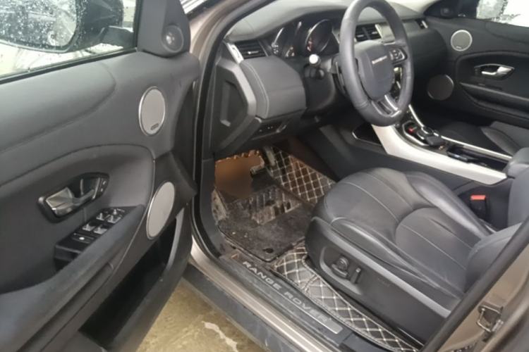 Used Land Rover Range Evoque 2018 240 PS SE Smart Brilliance Edition
