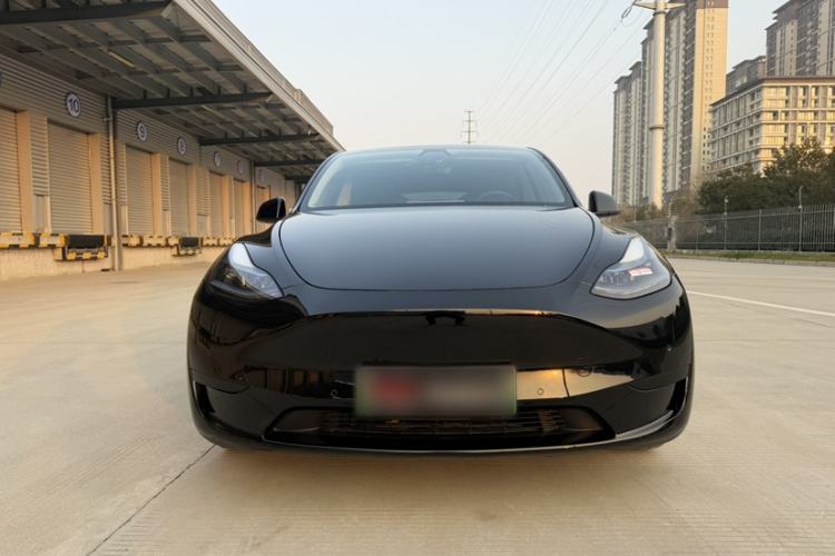 Used Tesla Model Y 2022 Rear-Wheel-Drive Version
