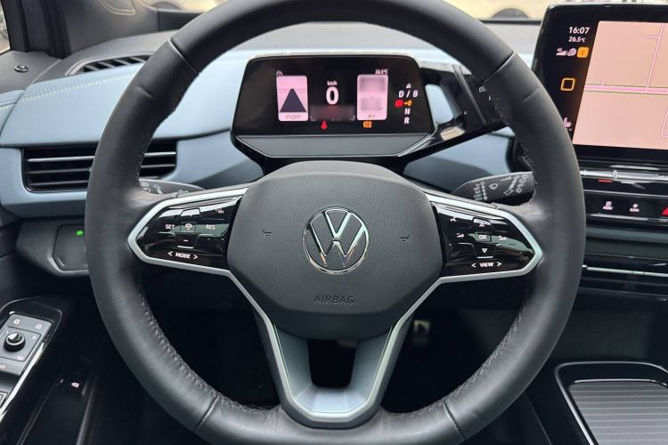 Used Volkswagen ID.4 X 2023 Smart Enjoyment Long-Range Version