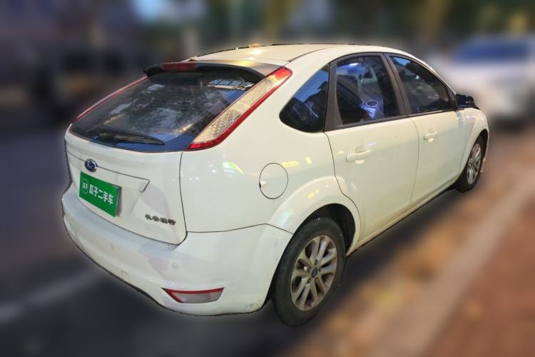 Used Ford Focus 2013 Hatchback Classic 1.8L Automatic Base Model
