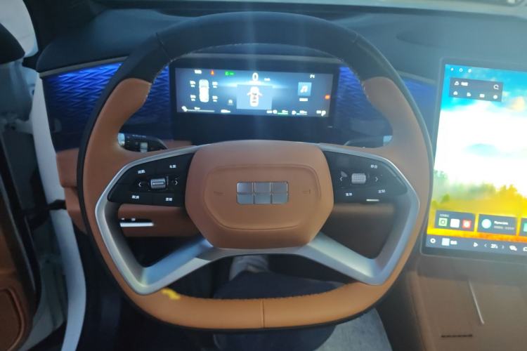 Used Geely Galaxy L7 2025 EM-i 115km Exploration+ Edition
