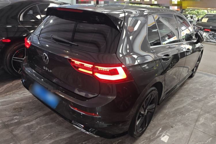 Used Volkswagen Golf 2023 Facelift 280TSI DSG R-Line Lite Rear Right 45 Deg