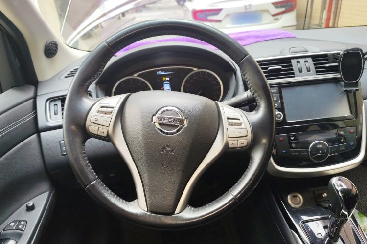 Used Nissan Tiida 2016 1.6L CVT ZhiZun Edition Steering Wheel