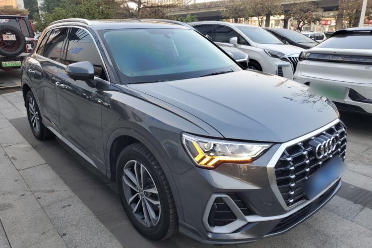 Used Audi Q3 2021 35 TFSI Progressive Dynamic Edition