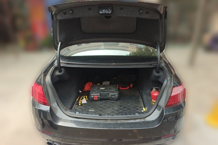 Used BMW 5 Series 2012 520i Elegant Edition Trunk