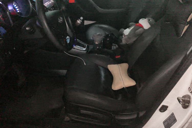 Used Hyundai Elantra (5th Generation / Langdong) 2016 1.6L Automatic Prestige Model
