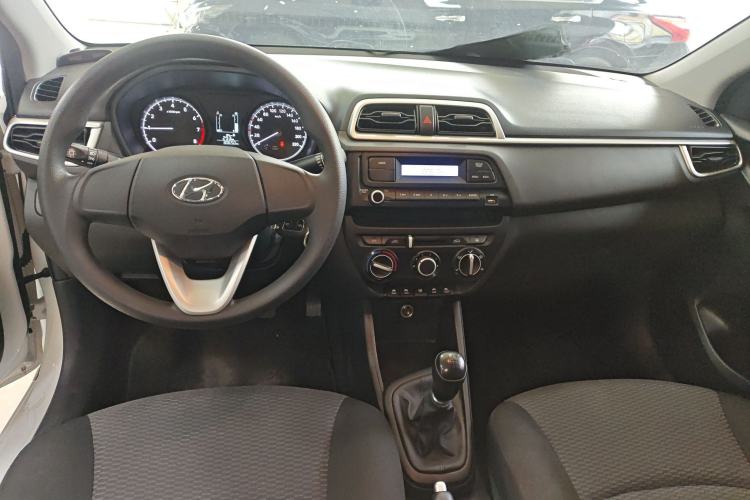 Used Hyundai Verna (older generation) 2020 1.4L Manual GL Refreshed Edition
