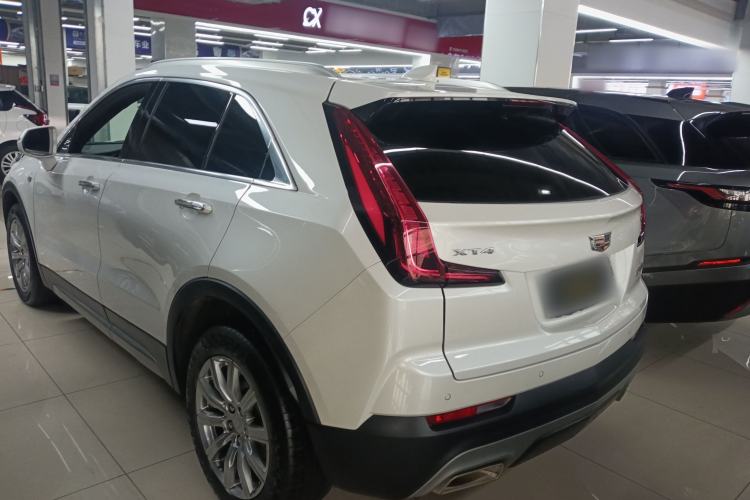 Used Cadillac XT4 2021 28T Two-Wheel Drive Leading Version