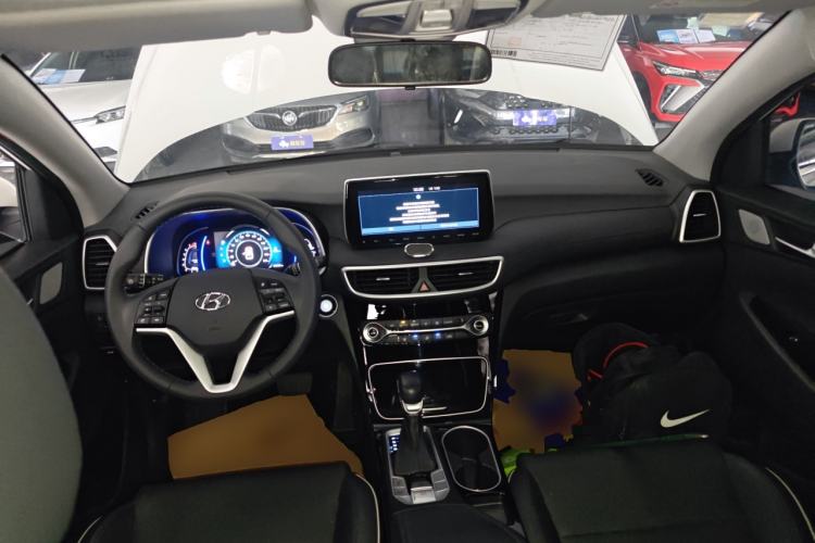 Used Hyundai Tucson 2020 280TGDi Two-Wheel-Drive GLS Fashion Edition China VI Standard

