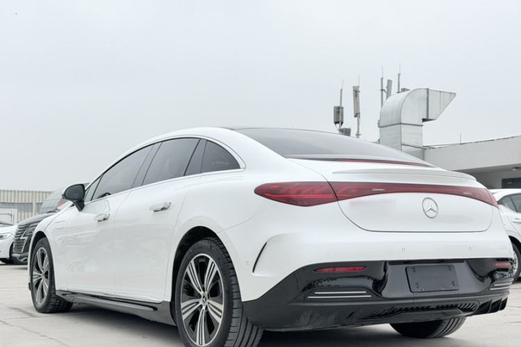 Used Mercedes-Benz EQE 2022 350 Luxury Edition Exterior 5