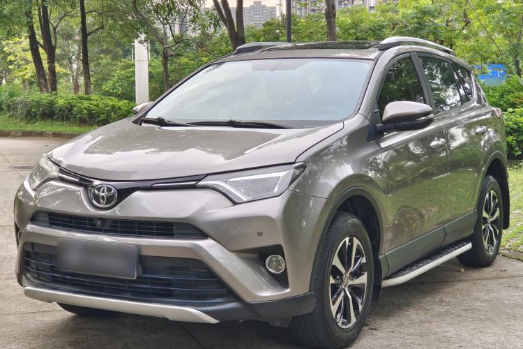 Used Toyota RAV4 2016 2.0L CVT Two-Wheel Drive Smart Edition China V Standard Guazi used car, China used car export, Used car for sale, Used cars, Cheapest cars for sale