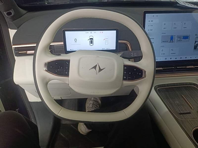 Used Dongfeng eπ eπ008 2024 636Max All-Electric Version 6 Seats — 10