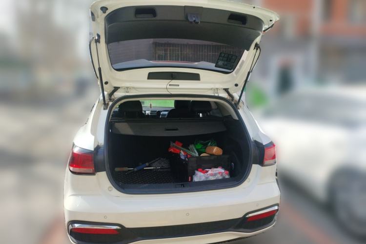 Used Roewe Ei5 2019 Luxury Edition Trunk