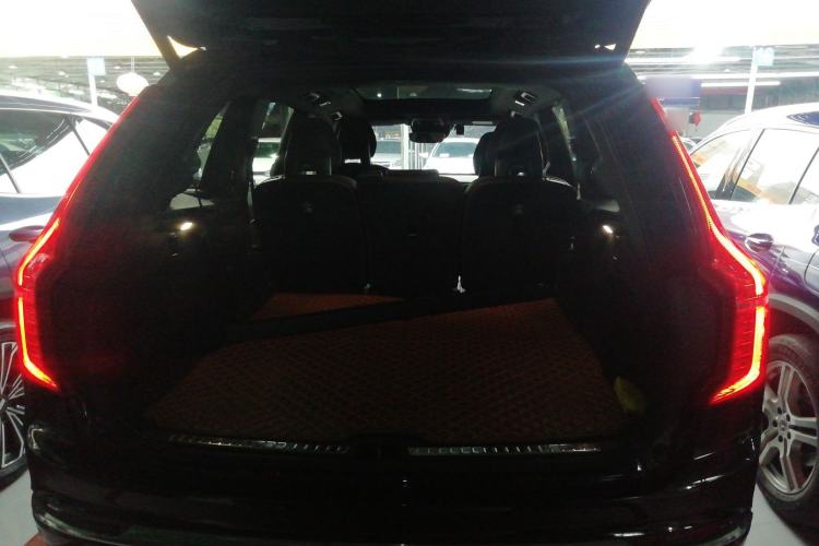 Used Volvo XC90 2021 B6 Zhiyi Luxury Edition 7-Seater
