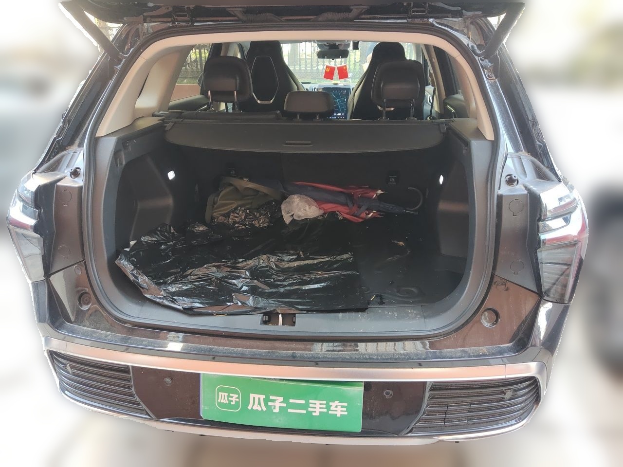 Hongqi HS3 2023 1.5T Two-Wheel Drive Shanwei Edition — снимка 19