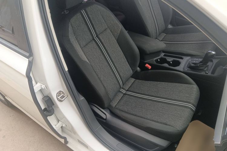 Used Volkswagen Lavida 2019 1.5L Automatic Fashion Edition China VI
