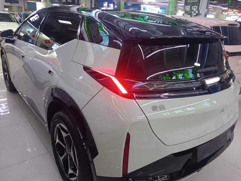 Used Zeekr X 2025 5-Seater Rear-Drive Version — 4