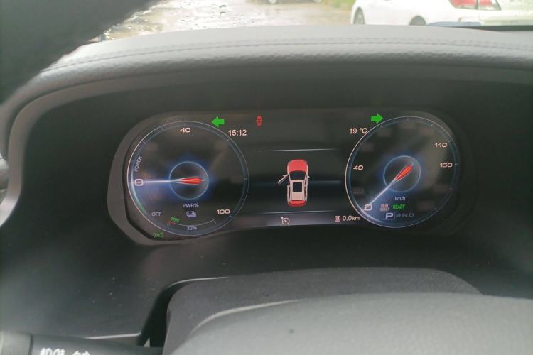 Used Hongqi E-HS3 2019 Zhilian Qiyue Two-Wheel Drive Version
