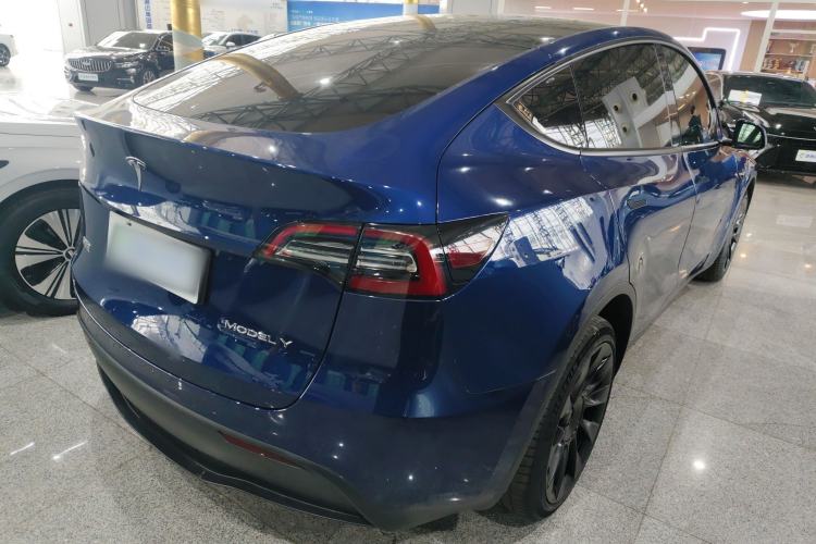 Used Tesla Model Y 2021 Long-Range All-Wheel-Drive Version 3D7 Rear Right 45 Deg