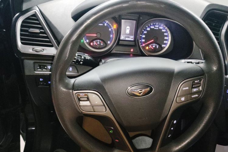 Used Hyundai Grand SantaFe 2016 2.0T 7-Seater Four-Wheel-Drive Leading Edition
