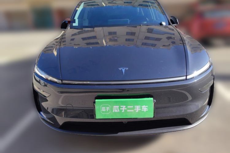 Used Tesla Model Y 2025 Long-Range All-Wheel Drive First Edition
