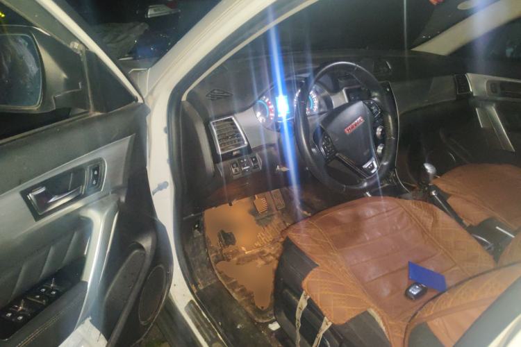 Used Haval H2 2014 1.5T Manual Two-Wheel Drive Urban Edition
