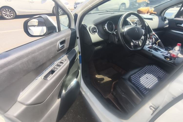 Used Peugeot 3008 2015 2.0L Automatic Trend Edition
