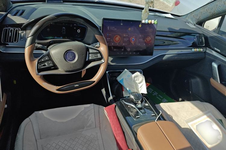 Used BYD Tang New Energy 2021 DM-i 112KM Prestige Model Center Console