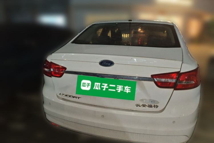 Used Ford Escort 2015 1.5L Automatic Fashion Model
