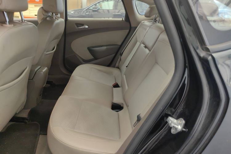 Used Buick GT 2013 GT 1.6L Automatic Fashion Edition
