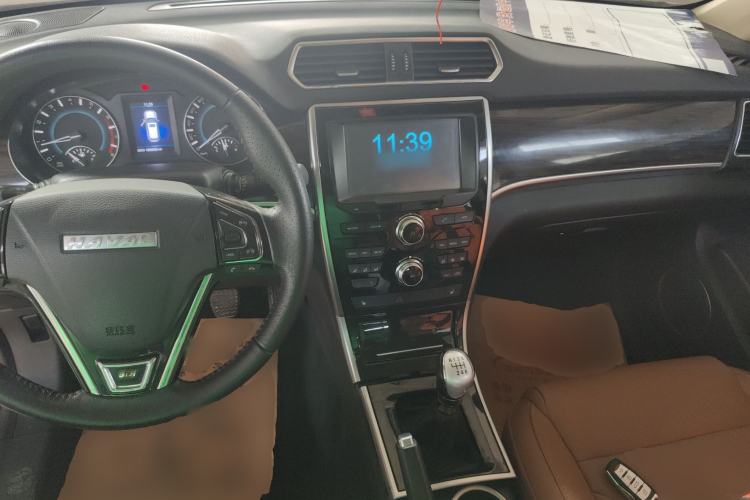 Used Haval H2 2016 Red Label 1.5T Manual Two-Wheel Drive Elite Model