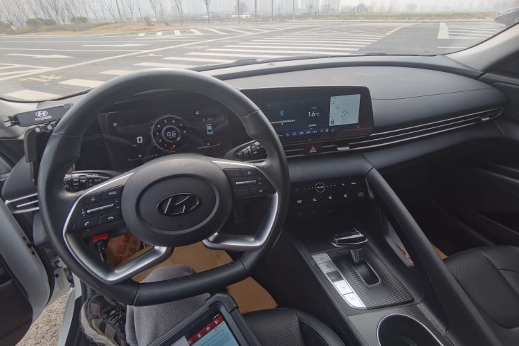 Used Hyundai Elantra 2021 1.5L CVT GLX Elite Edition
