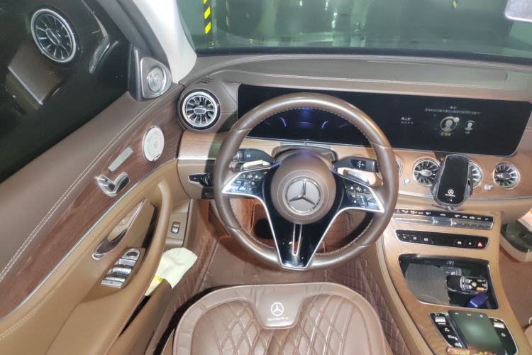 Used Mercedes-Benz E-Class 2023 E 260 L
