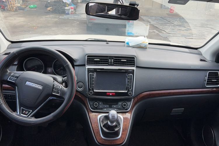 Used Haval H6 2017 Red-Label Sport Edition 1.5T Manual Two-Wheel Drive Elite Model

