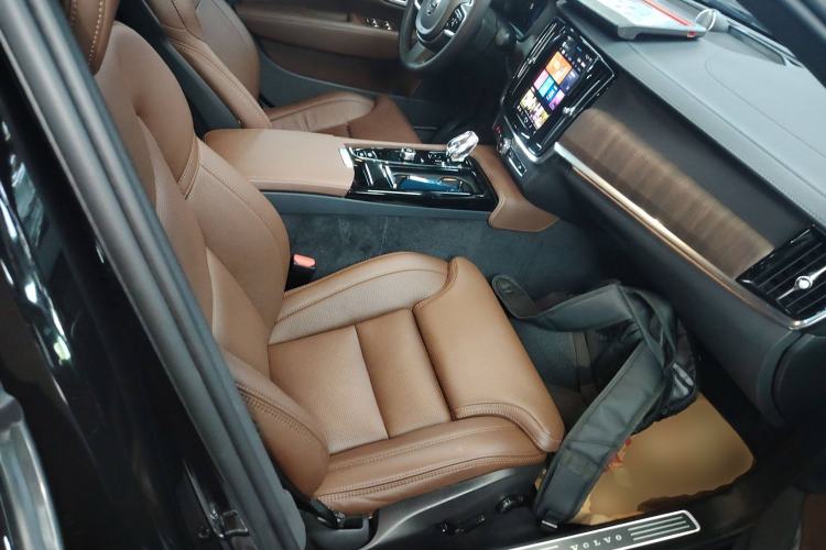 Used Volvo S90 New Energy 2025 Plug-in Hybrid Four-Wheel Drive Long-Range Luxury Smart Edition Right Front Seat