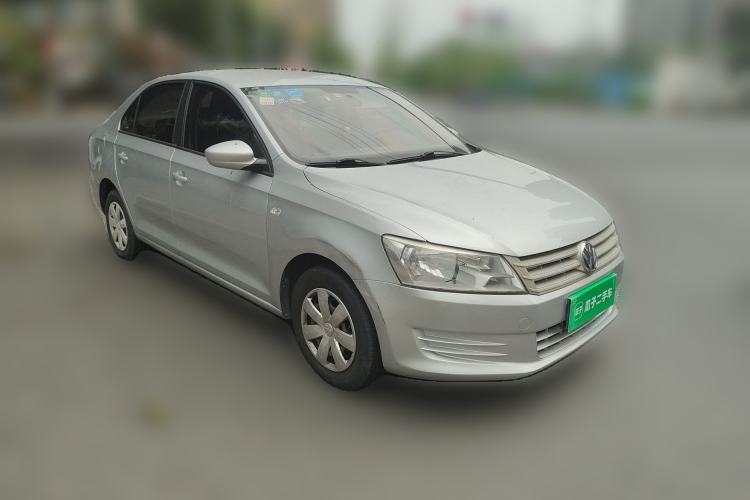 Used Volkswagen Santana 2013 1.4L Manual Fashion Edition Front Right 45 Deg