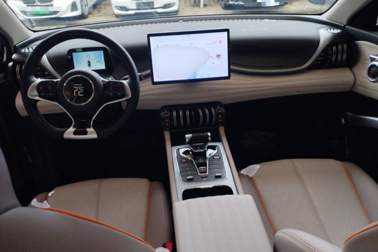 Used BYD Yuan PLUS 2024 Honor Edition 510KM Leading Model Center Console