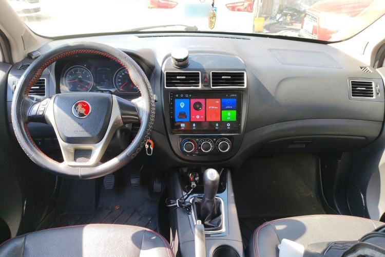 Used FORTHING Joyear X5 2013 1.6L Manual Luxury Model China IV Standard