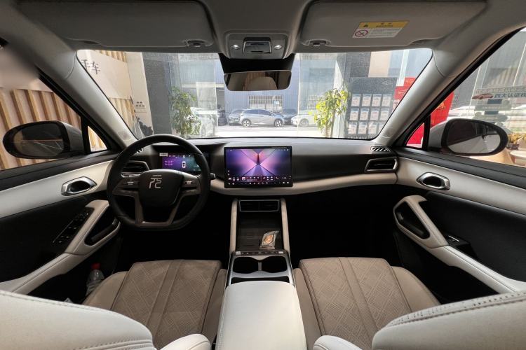 Used BYD Yuan UP 2025 Intelligent Driving Version 401 km Beyond-Range Edition Interior 1