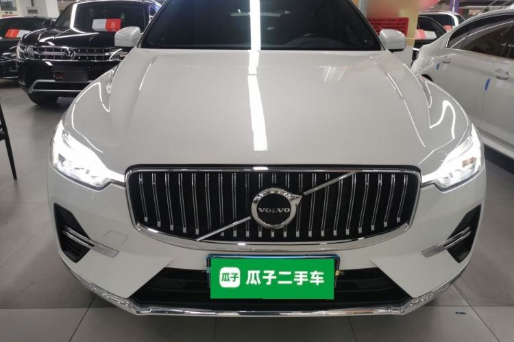 Used Volvo XC60 2022 B5 4x4 Zhiyi Luxury Edition
