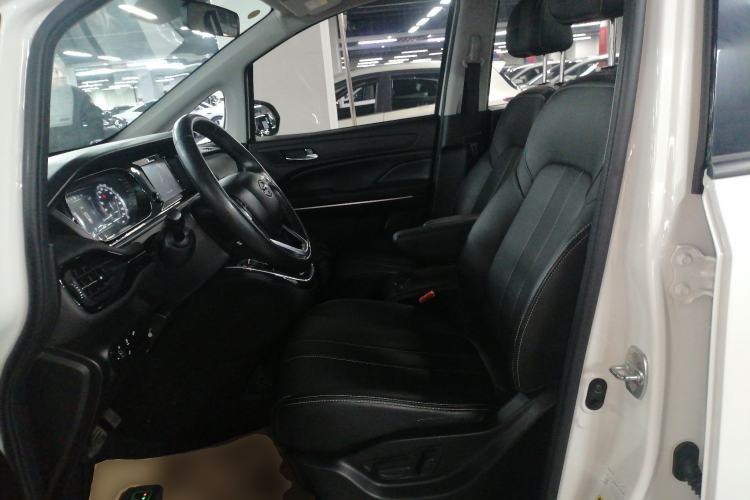 Used GAC Trumpchi M6 2021 270T DCT Luxury Edition (7-seater)