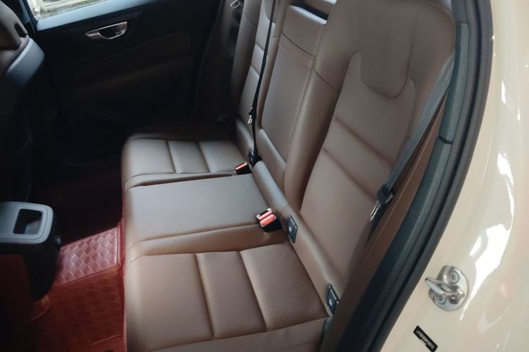 Used Volvo S60 2024 B4 Zhiyi Luxury Edition Left Rear Seat